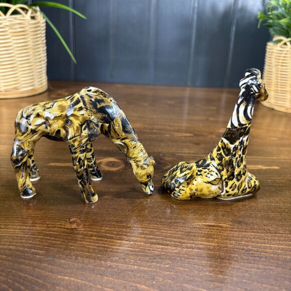 Pair of Vintage Giraffe Figurines in Animal Print Decoupage Safari Shelf Decor - Picture 5 of 15